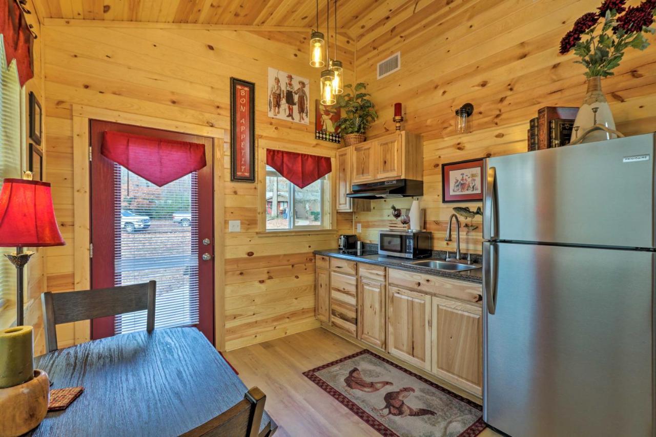 Cozy Heber Springs Cabin With Deck And Dock! エクステリア 写真