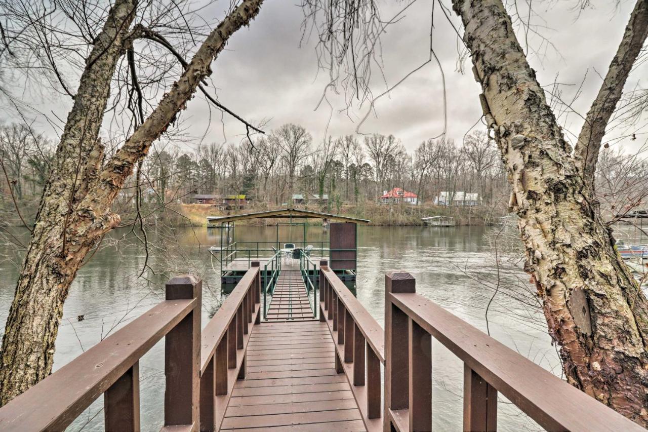 Cozy Heber Springs Cabin With Deck And Dock! エクステリア 写真