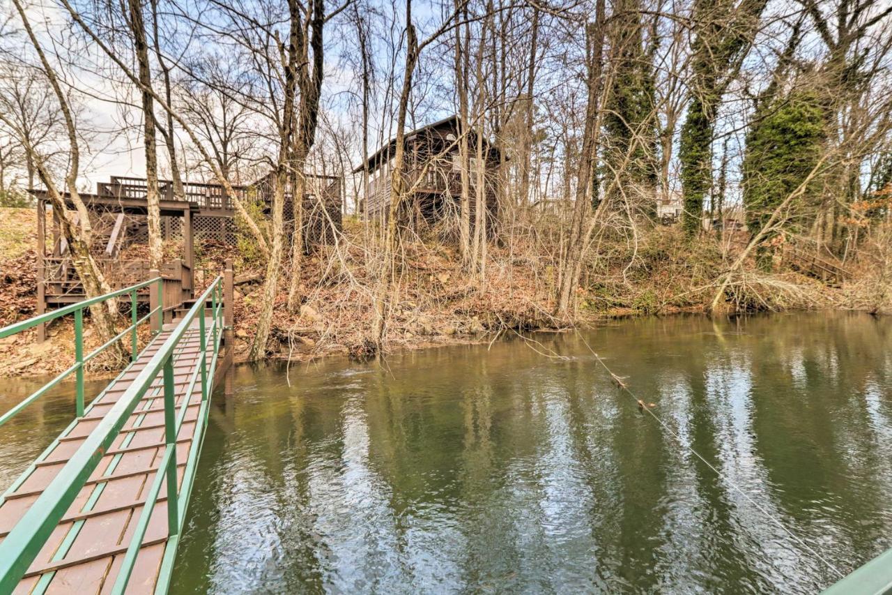 Cozy Heber Springs Cabin With Deck And Dock! エクステリア 写真