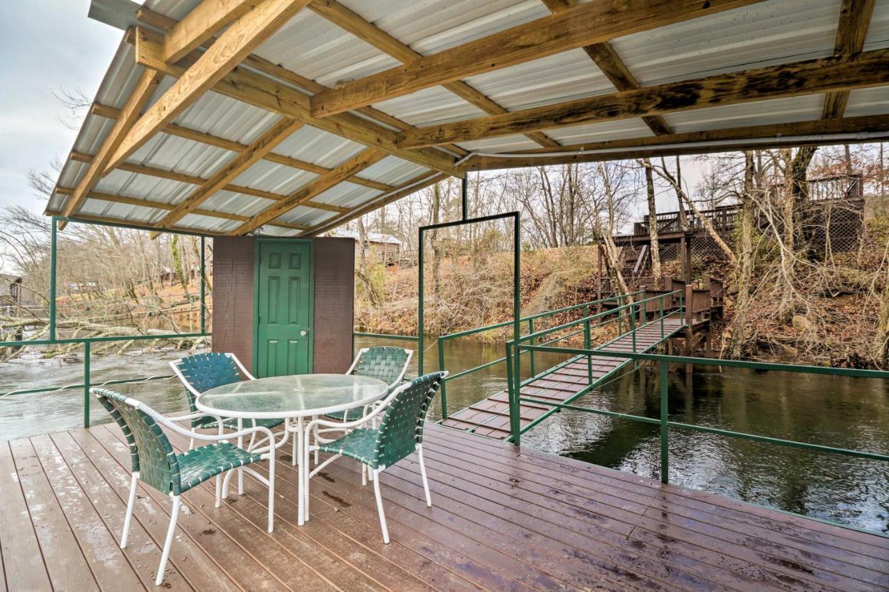 Cozy Heber Springs Cabin With Deck And Dock! エクステリア 写真